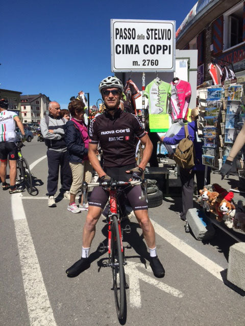 Noseless bike seat on a road bike is triumphant at 2760 meters in the Italian Alps. It's a prostate safe bike seat!